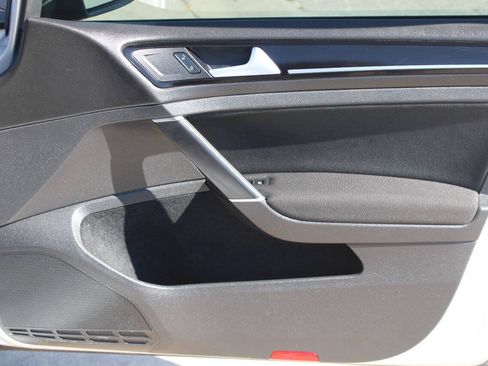 Used 2016 Volkswagen GTI S FWD image 12