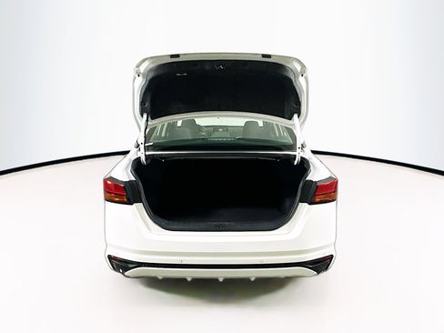 Used 2025 Nissan Altima 2.5 SV image 27