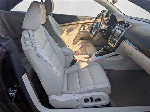 Used 2012 Volkswagen Eos Executive image 20