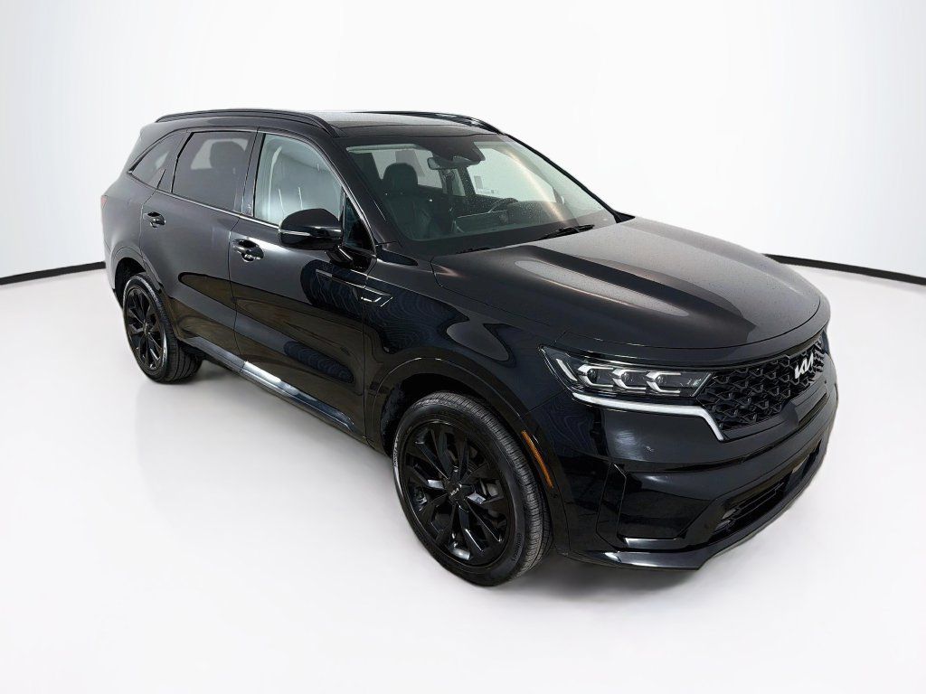 Used 2023 Kia Sorento SX AWD/4WD image 3