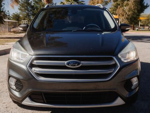 Used 2017 Ford Escape Titanium image 2