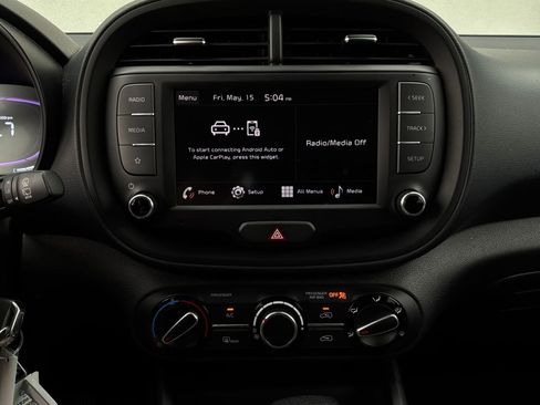 Used 2025 Kia Soul LX w/ LX Technology Package FWD image 23