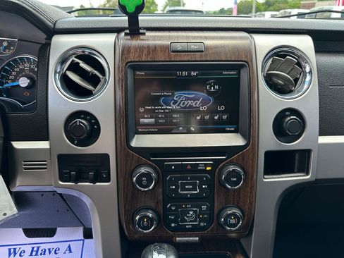 Used 2014 Ford F150 Lariat w/ Lariat Chrome Package AWD/4WD image 14