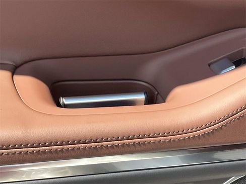 New 2025 Lincoln Navigator Reserve image 15