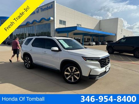 Certified 2025 Honda Pilot Elite image 1
