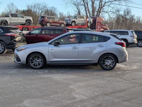 Used 2025 Subaru Impreza RS image 8