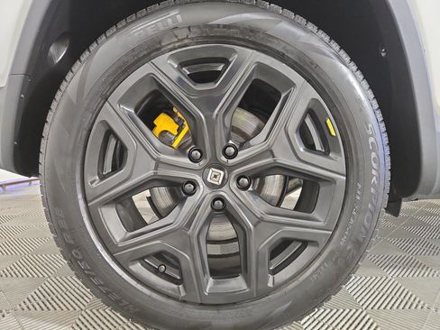 Used 2023 Rivian R1S Launch Edition AWD/4WD image 12
