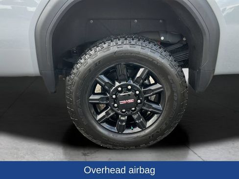 Used 2025 GMC Sierra 3500 AT4 w/ Technology Package AWD/4WD image 31