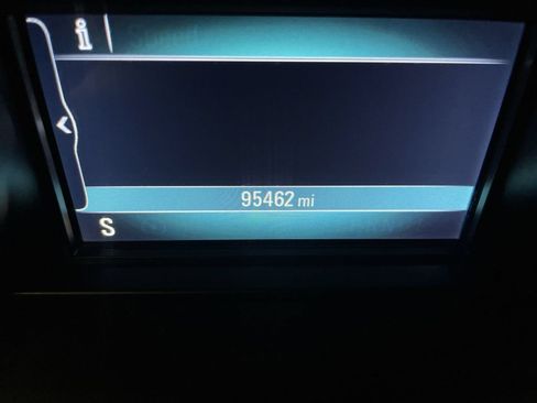 Used 2019 Buick Envision Essence FWD image 6
