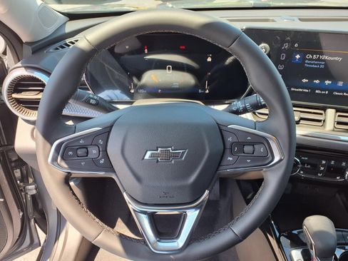 New 2026 Chevrolet Trax ACTIV w/ Driver Confidence Package FWD image 14