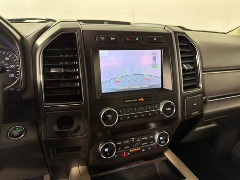 Used 2020 Ford Expedition Limited AWD/4WD image 15