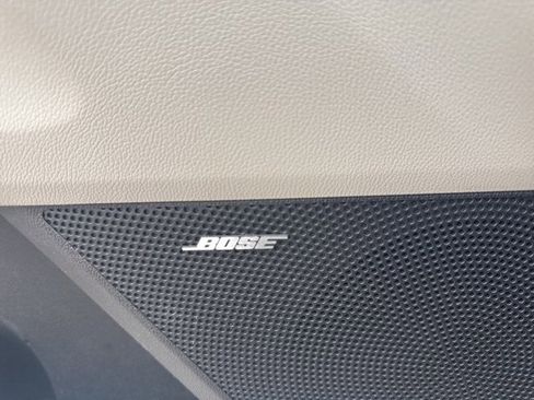 Used 2022 Kia Sorento SX Prestige w/ Panoramic Sunroof Package image 9