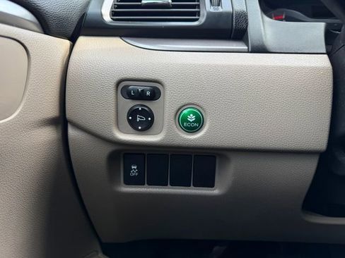 Used 2016 Honda Pilot EX-L image 12