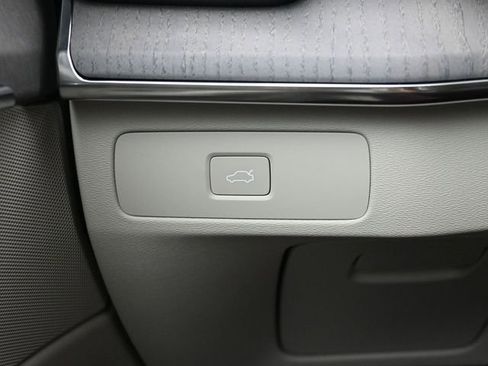 New 2026 Volvo XC90 B6 Ultra w/ Protection Package image 29