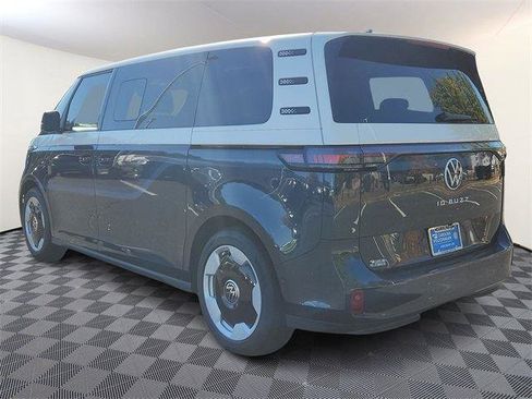New 2025 Volkswagen ID. Buzz Pro S Plus image 4