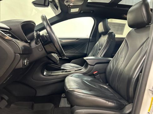 Used 2019 Lincoln MKC Reserve w/ MKC Technology Package AWD/4WD image 10
