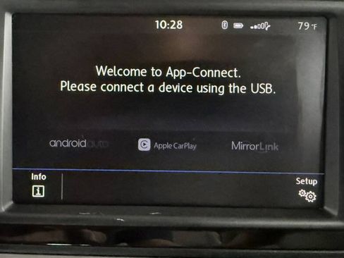 Used 2017 Volkswagen Golf S AWD/4WD image 18