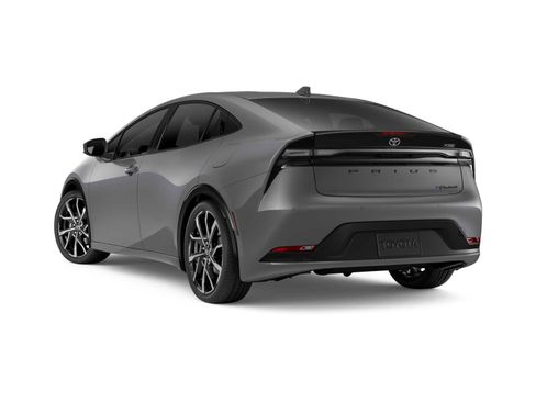 New 2026 Toyota Prius Plug-In Hybrid image 4