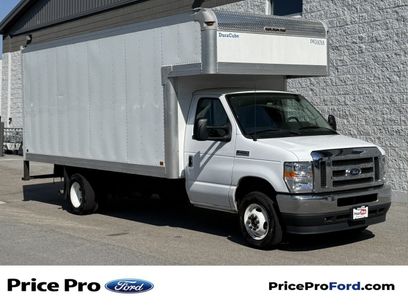 Used 2023 Ford E-450 and Econoline 450 Super Duty w/ Power Windows & Locks Group
