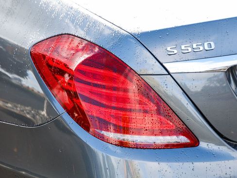 Certified 2017 Mercedes-Benz S 550 4MATIC Sedan image 8