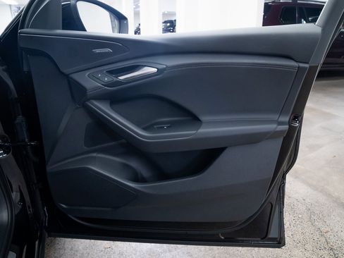 Used 2025 Audi Q6 e-tron Premium Plus w/ Premium Plus image 24