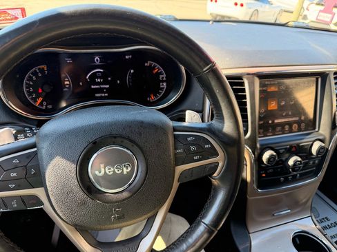 Used 2015 Jeep Grand Cherokee Limited image 33
