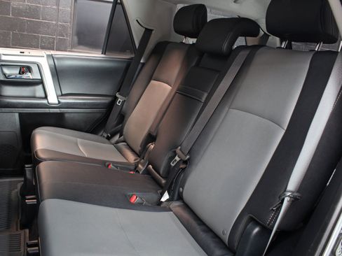 Used 2019 Toyota 4Runner SR5 Premium AWD/4WD image 34