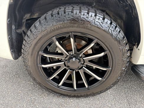 Used 2019 Toyota 4Runner Limited RWD image 26