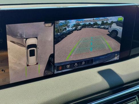 New 2025 Nissan Armada SL image 34