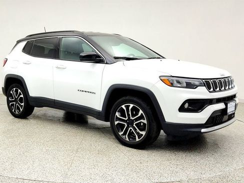 Used 2023 Jeep Compass Limited AWD/4WD image 3