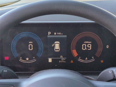 Certified 2025 Hyundai Tucson SE image 16