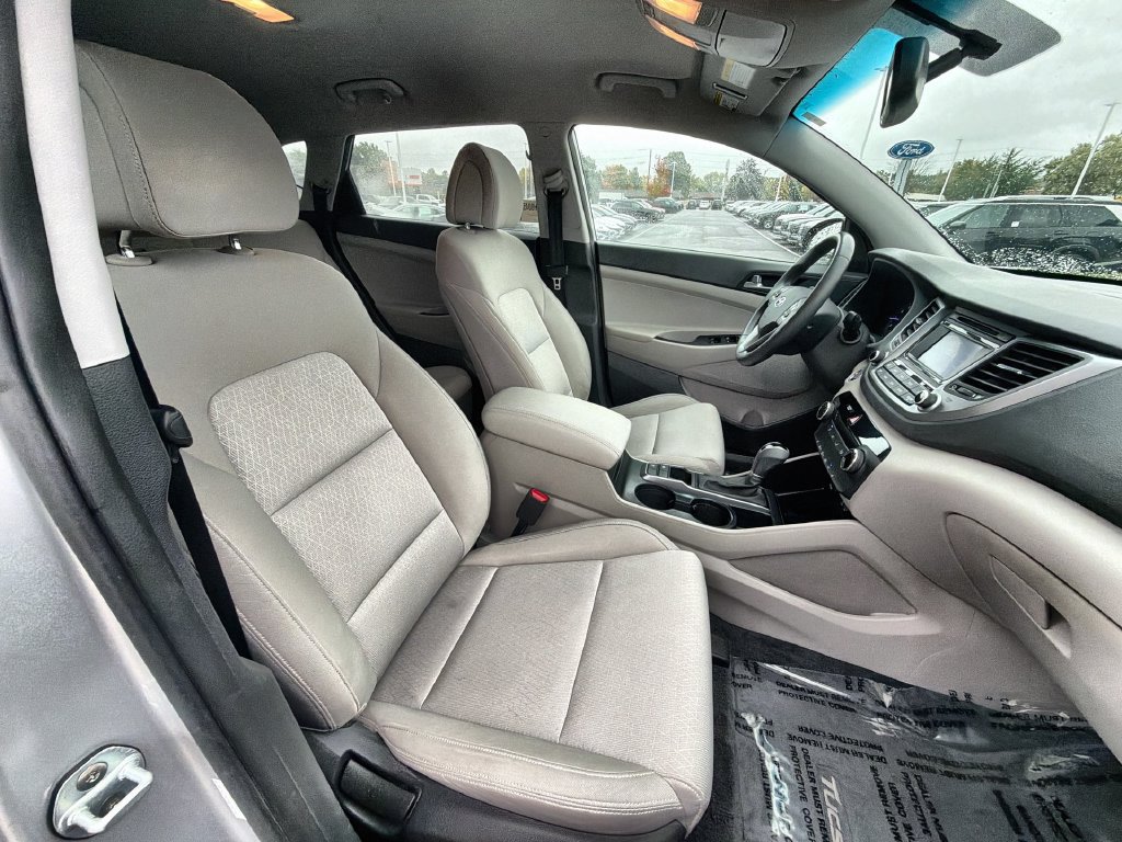 Used 2016 Hyundai Tucson Sport FWD image 23