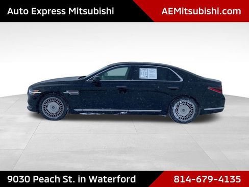 Used 2022 Genesis G90 5.0 Ultimate image 4
