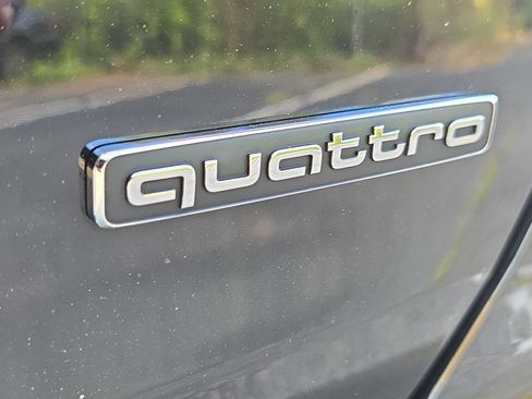 Used 2025 Audi A6 2.0T Premium image 10