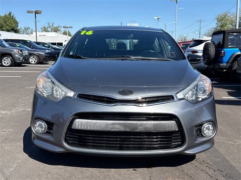 Used 2016 Kia Forte SX image 32