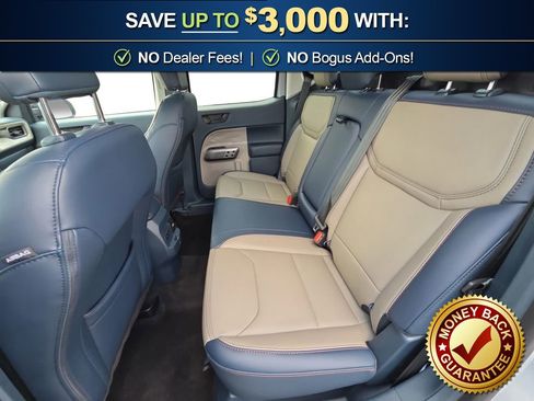 Used 2025 Ford Maverick Lariat w/ 4K Tow Package image 21