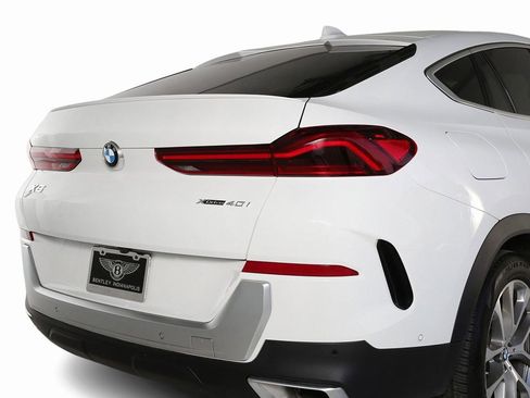 Used 2023 BMW X6 xDrive40i w/ Premium Package image 10