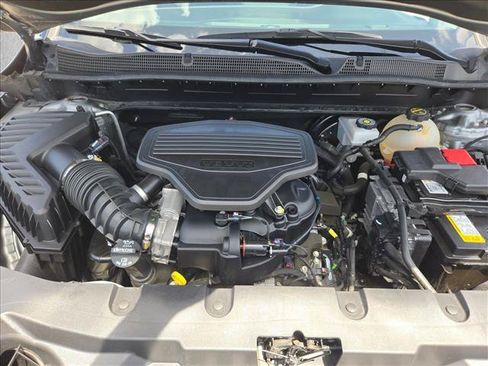 Used 2024 Chevrolet Blazer LT w/ Sound & Technology Package FWD image 22