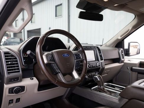 Used 2019 Ford F150 Limited w/ Trailer Tow Package image 2