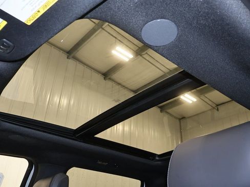 New 2025 Ford F350 Platinum w/ FX4 Off-Road Package image 29