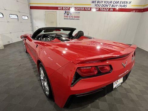Used 2016 Chevrolet Corvette Stingray Convertible w/ 2LT Preferred Equipment Group image 21