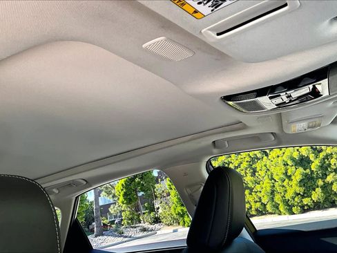 Used 2024 Lexus NX 350h AWD w/ Vision Package image 12