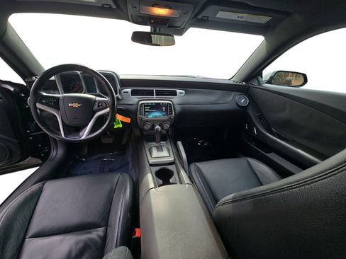 Used 2014 Chevrolet Camaro LT image 9