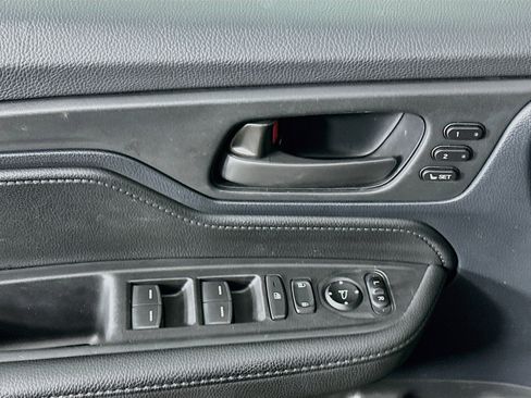 Used 2025 Honda Odyssey EX-L image 15