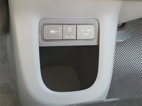New 2026 Hyundai Ioniq 5 SE image 13