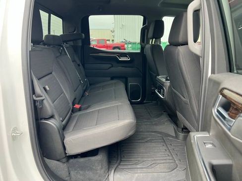 Used 2025 GMC Sierra 1500 Elevation w/ Preferred Package AWD/4WD image 12
