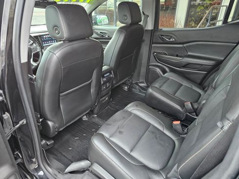 Used 2019 GMC Acadia SLT AWD/4WD image 17