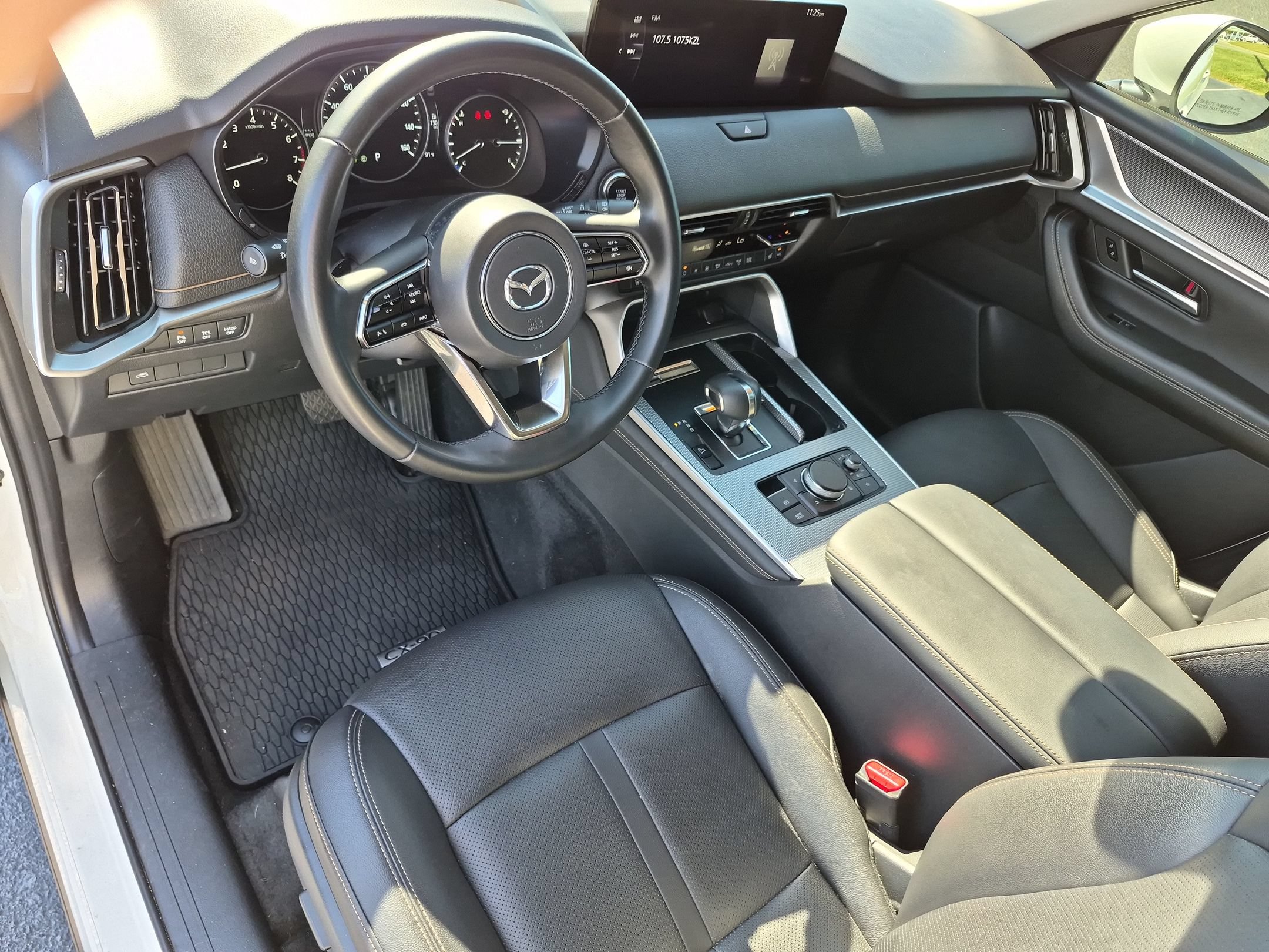 Certified 2025 MAZDA CX-90 3.3 Turbo w/ Preferred Package AWD/4WD image 15