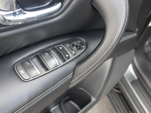 Used 2017 Nissan Armada Platinum image 66