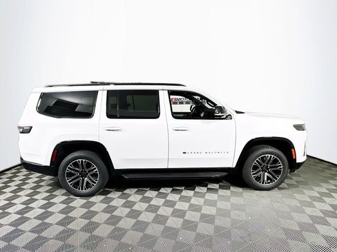 New 2026 Jeep Grand Wagoneer 4WD w/ Premium Group I image 8